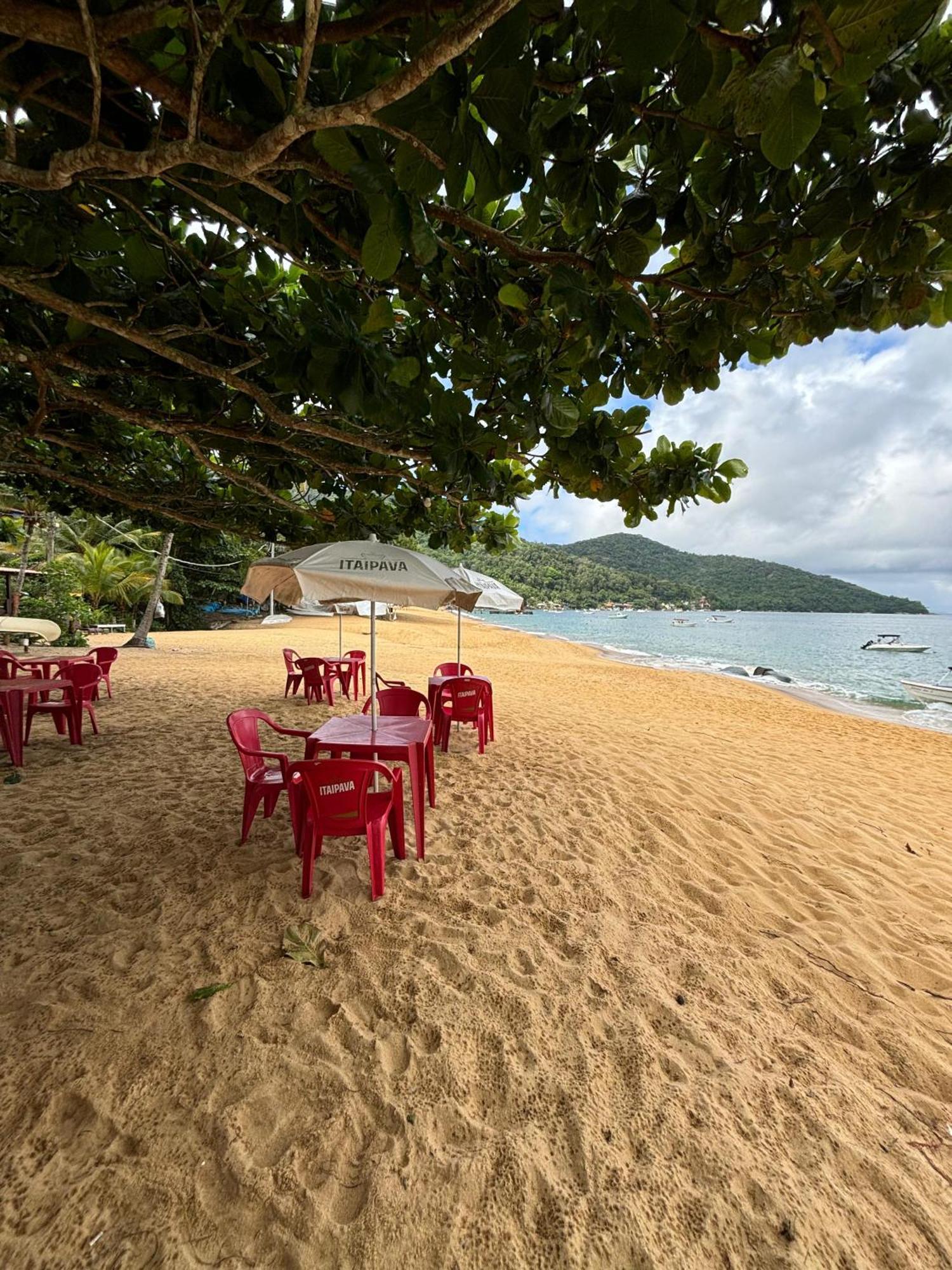 Praia de Araçatiba Pousada Tony Montana מראה חיצוני תמונה
